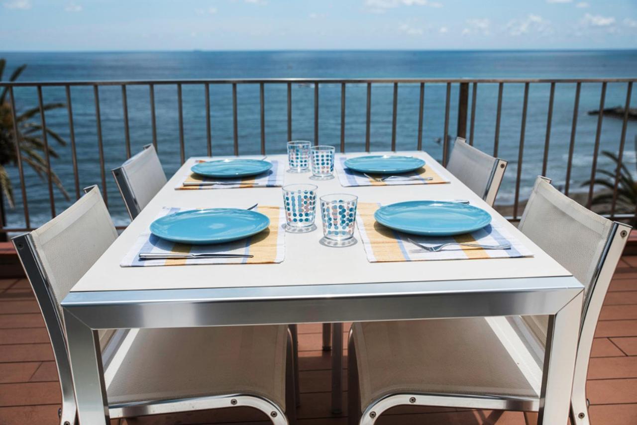 Sitges Views Apartment ภายนอก รูปภาพ